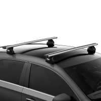  Багажник Thule WingBar Evo на крышу Hyundai i30 Fastback, 5-dr Hatchback с 2017 г., штатные места в компании RackWorld